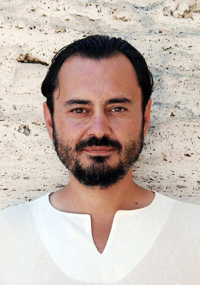 dr. Serdar Asut